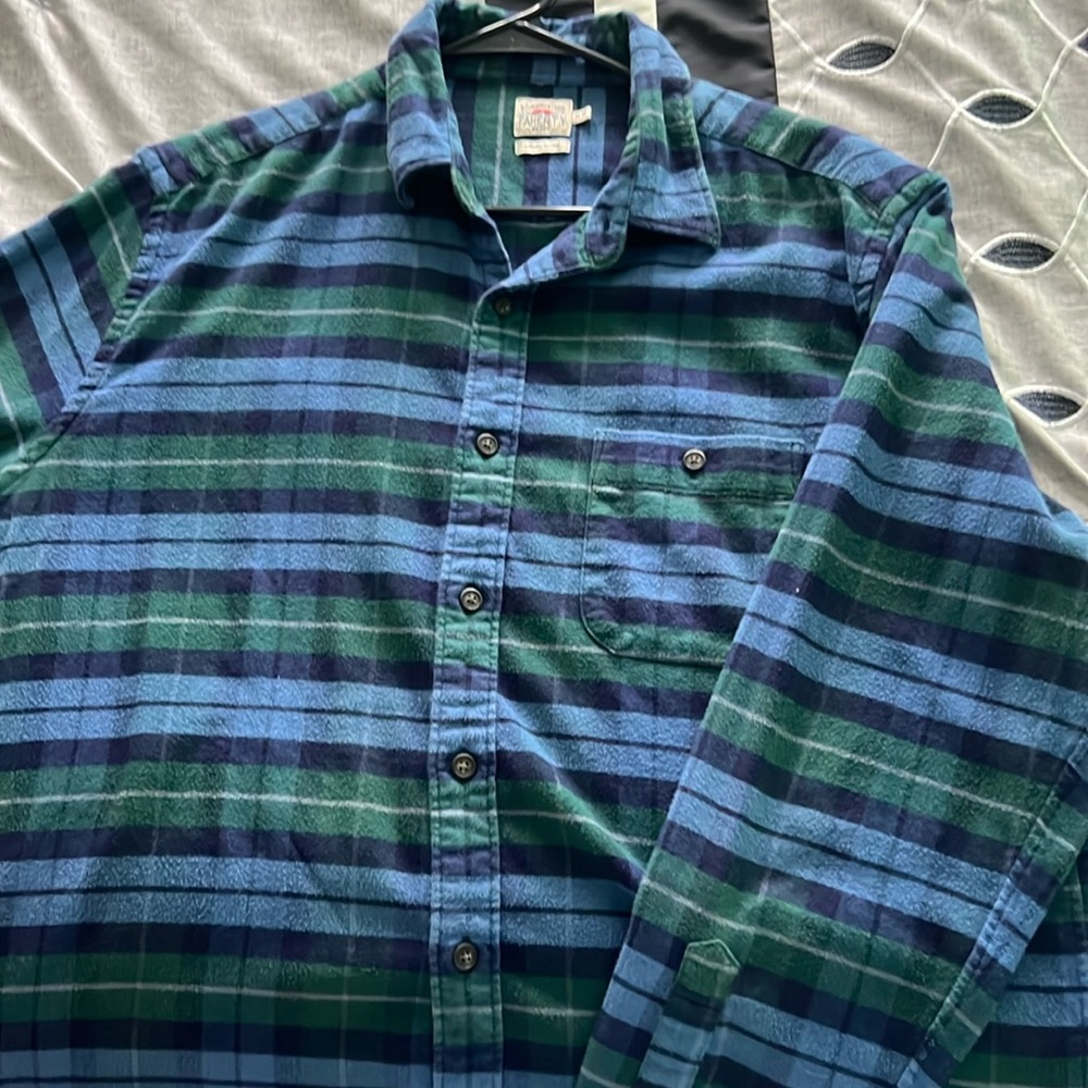 Faherty Flannel READ DESCRIPTION